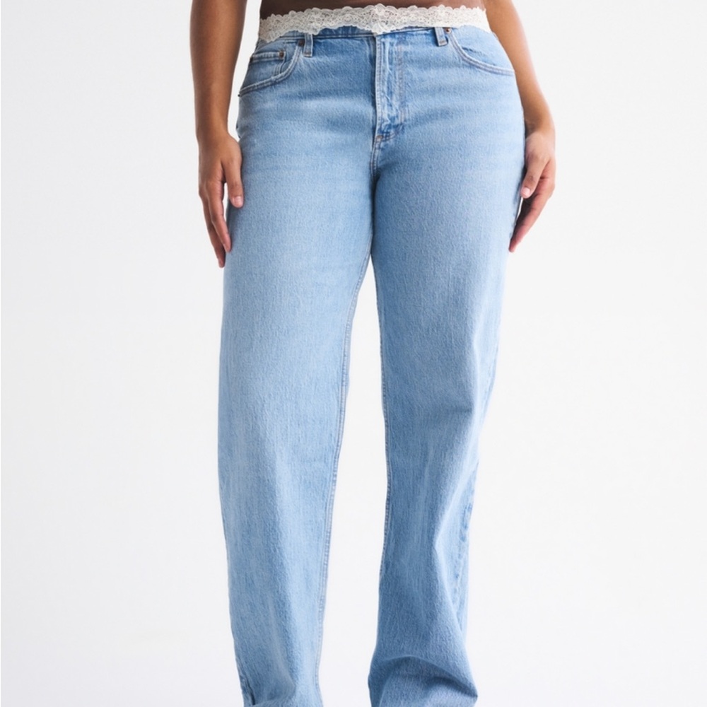 Abercrombie Baggy Low Rise Curve Love Jeans